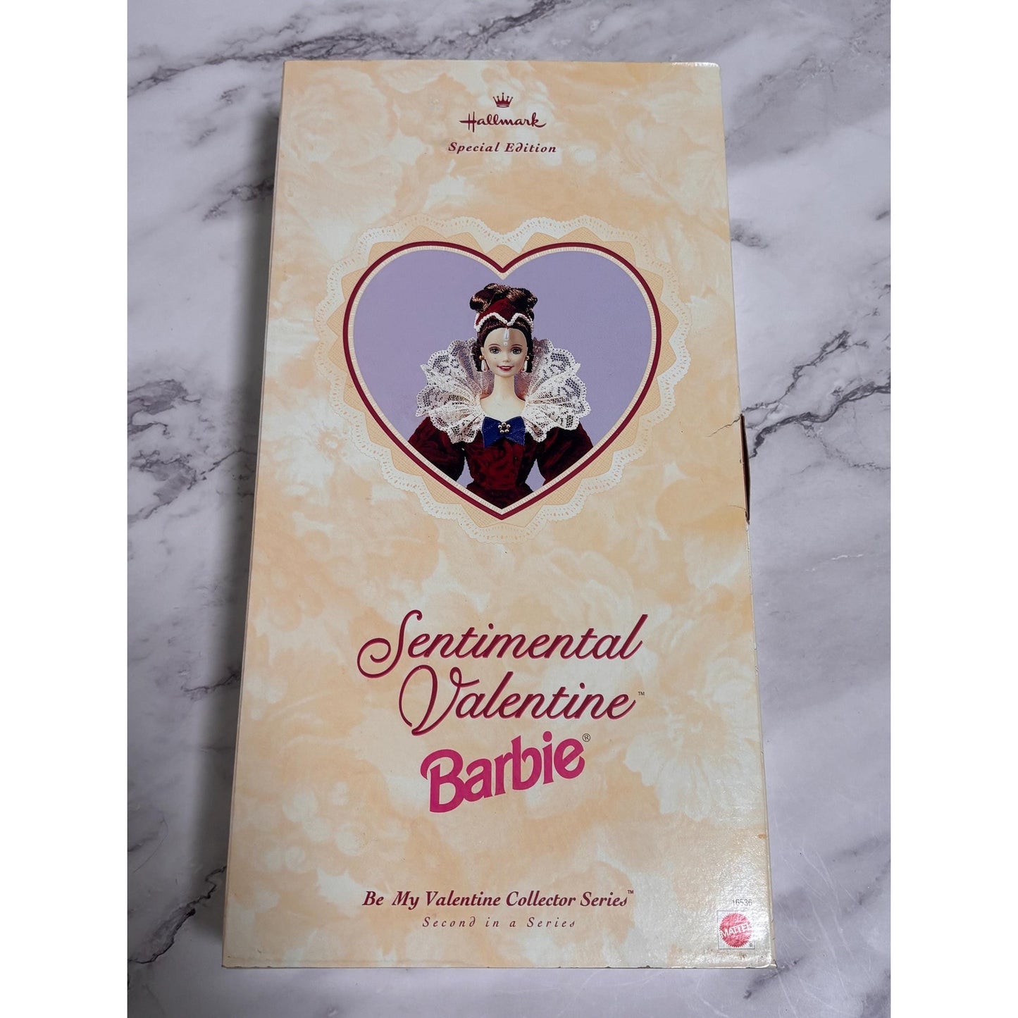 Sentimental Valentine Barbie Doll 1996 Hallmark Exclusive Mattel 16536