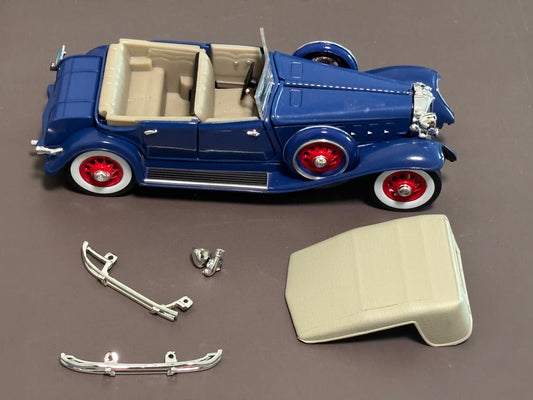 Signature Models 1932 Chrysler LeBaron Convertible Blue Car 1/32 Die Cast