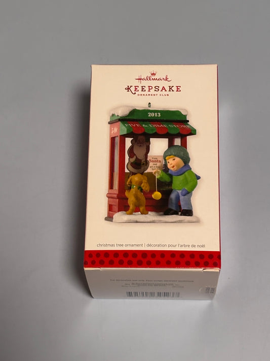 Hallmark Christmas Window 2013 Five & Dime Store Member Exclusive 11th Series-