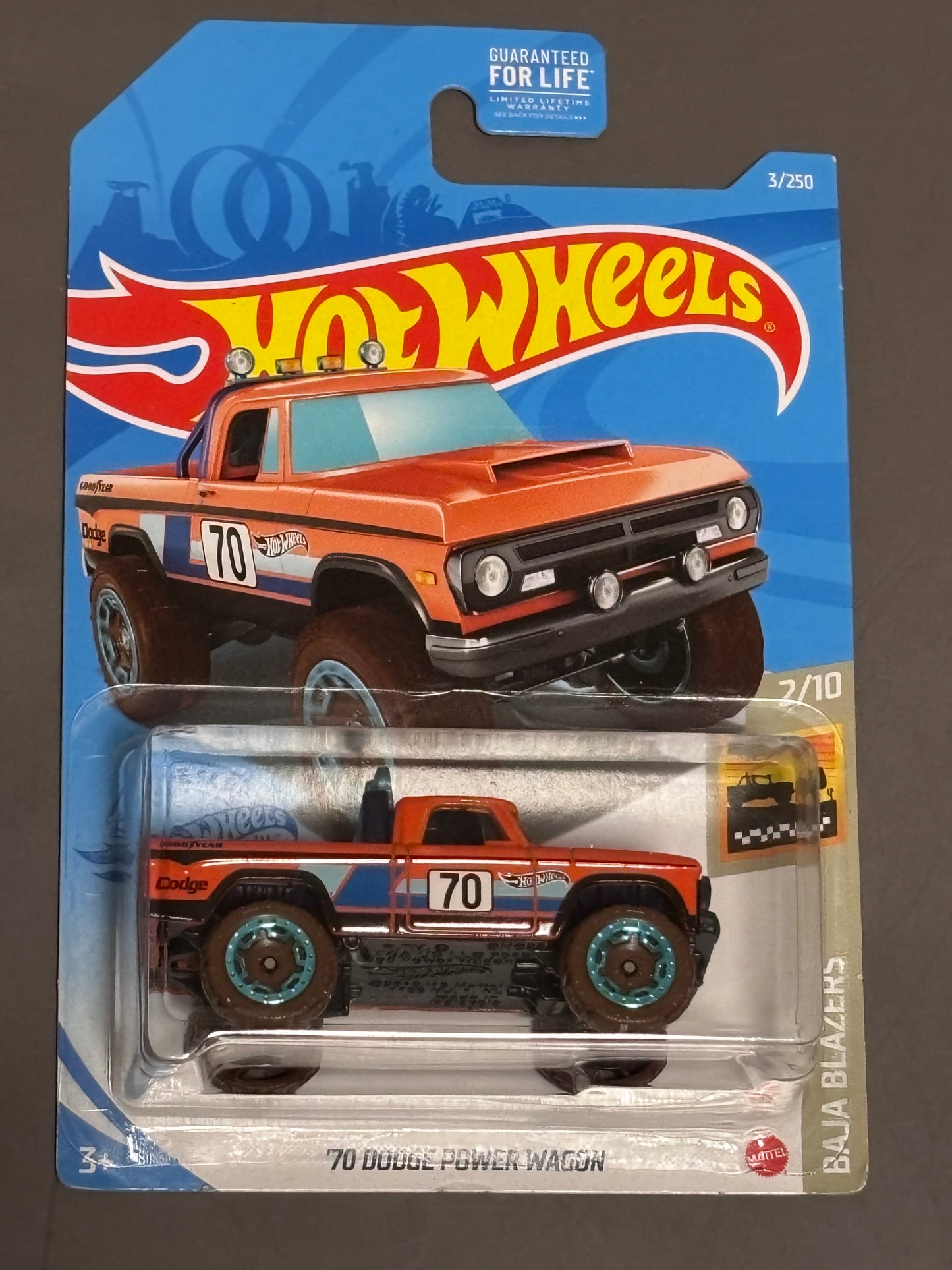 Hot Wheels '70 Dodge Power Wagon - Baja Blazers Series 2/10 New