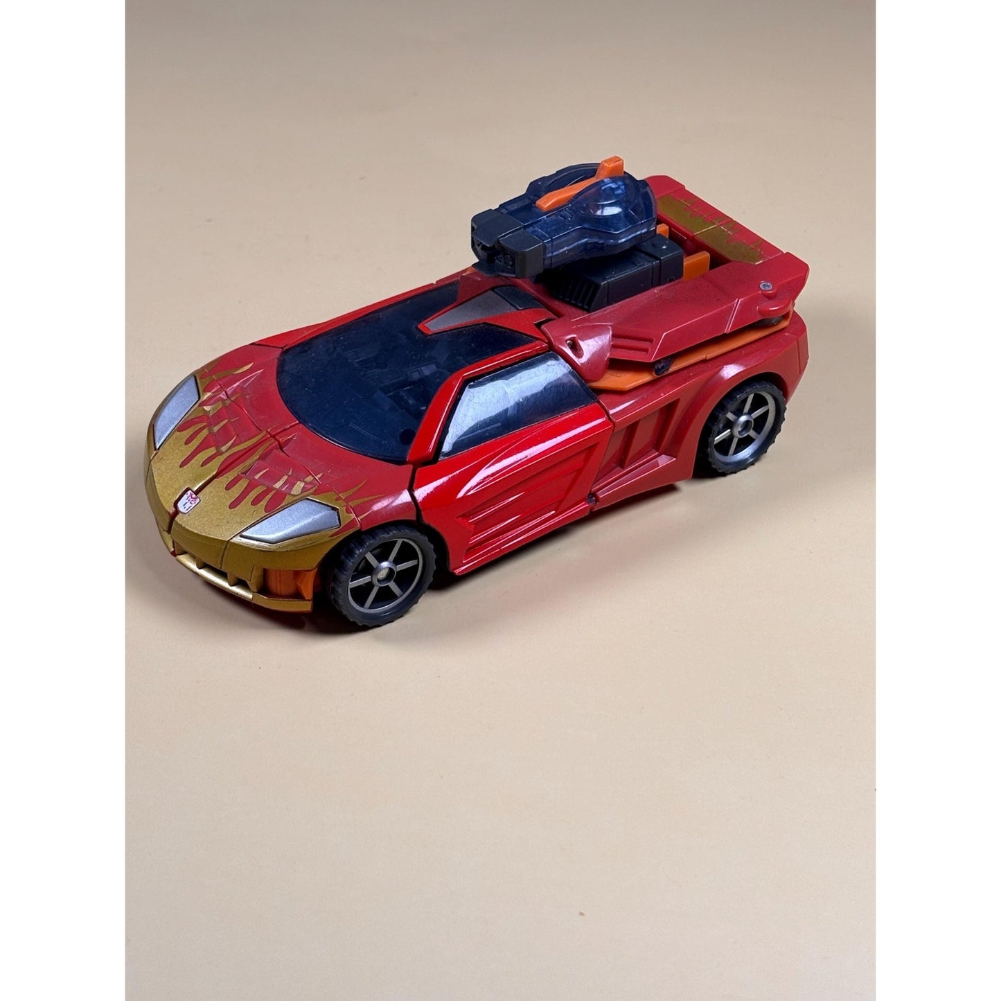 Hasbro Transformers Cybertron Deluxe Class Autobot Excellion 2005 with Key