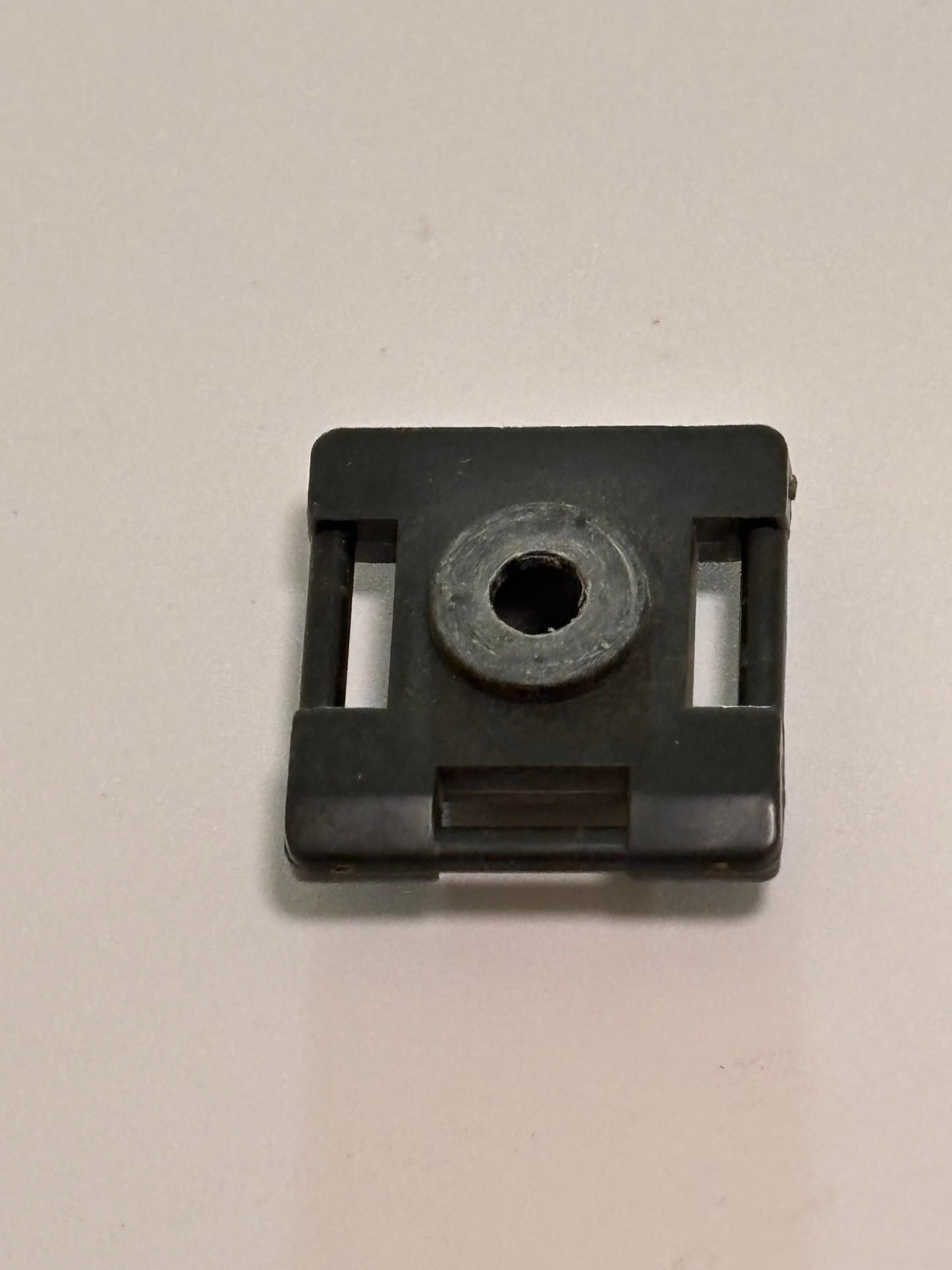 GI Joe Vehicle PAC RAT Flame Thrower Vintage 1983 Body Part Hinge Connector