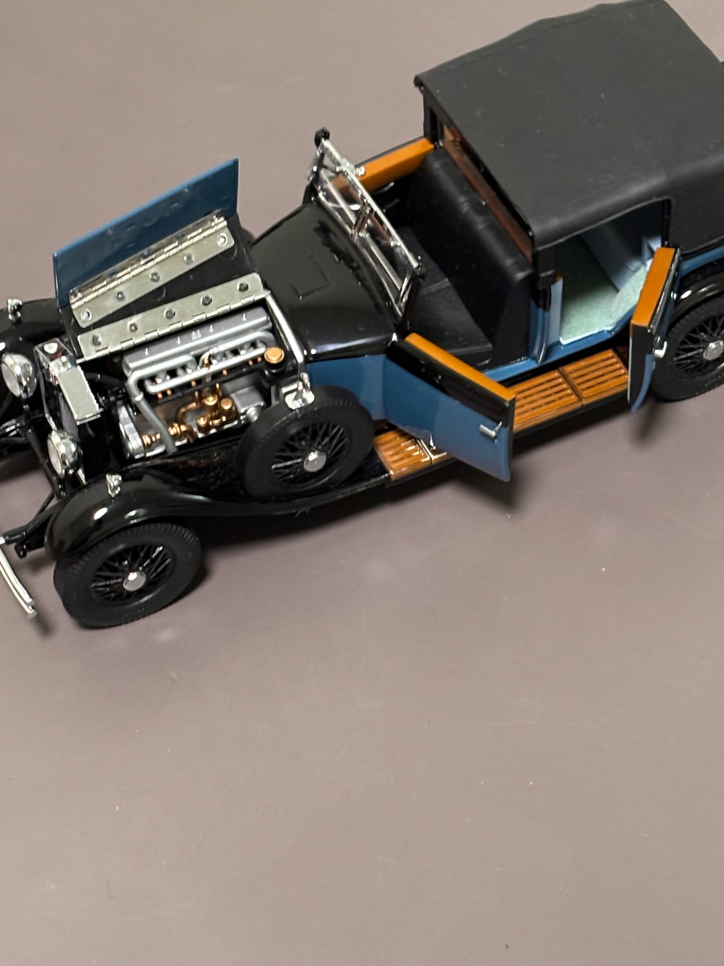 Franklin Mint 1929 Rolls Royce Phantom 1 Black Blue 1/24 Scale Diecast Model Car