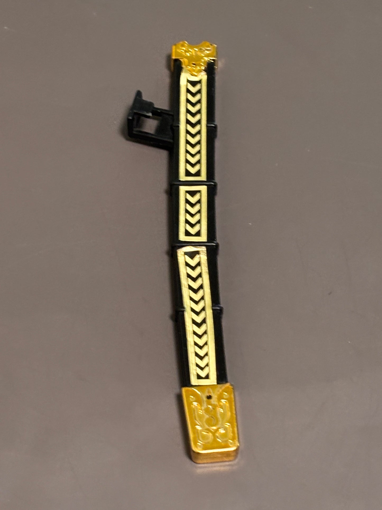 Mighty Morphin Power Rangers Deluxe Thunder Megazord Sword Sheath Accessory 1994