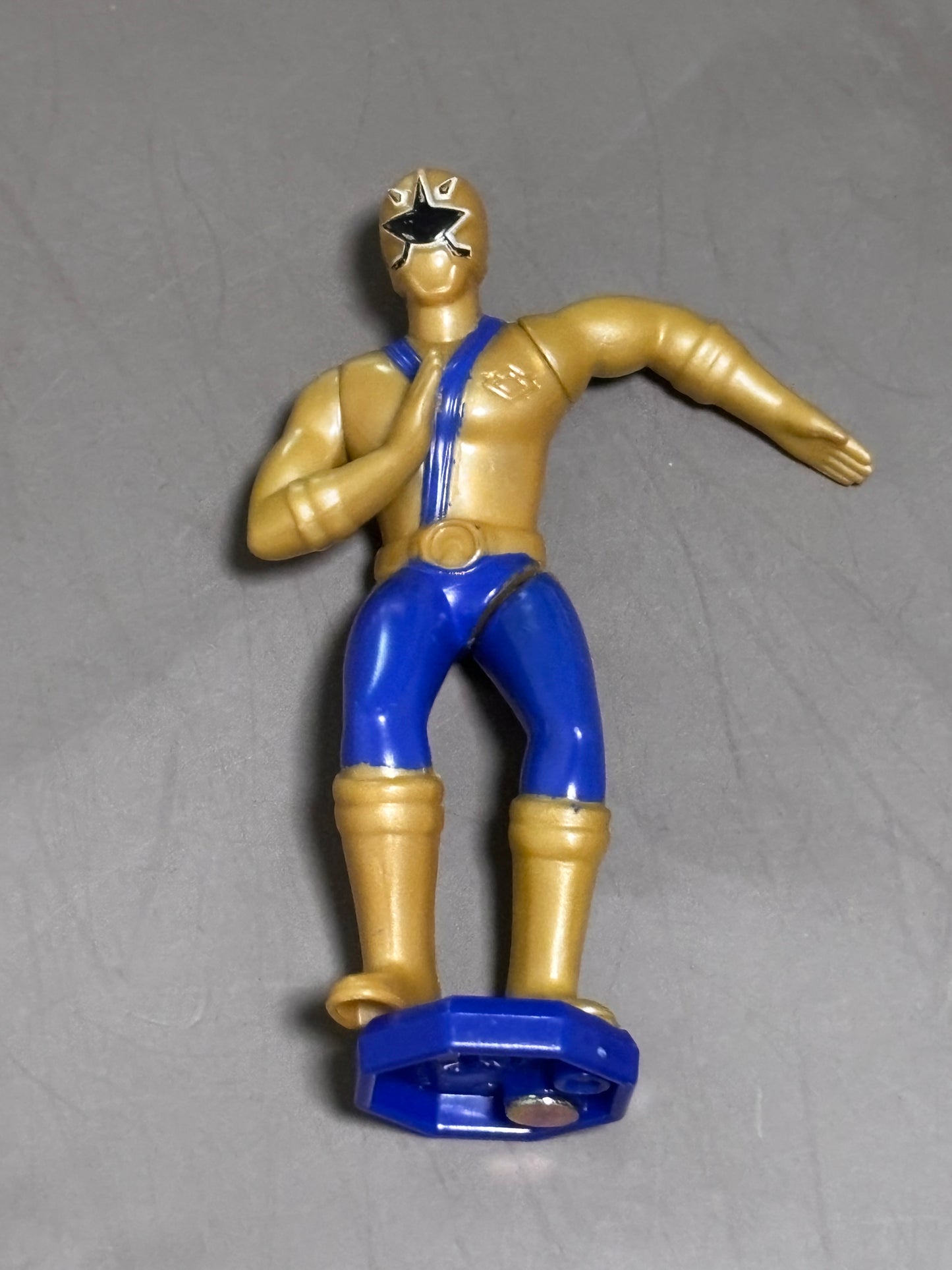 2011 SCG McDonalds Mighty Morphin Power Rangers Gold Action Figure 3.75"