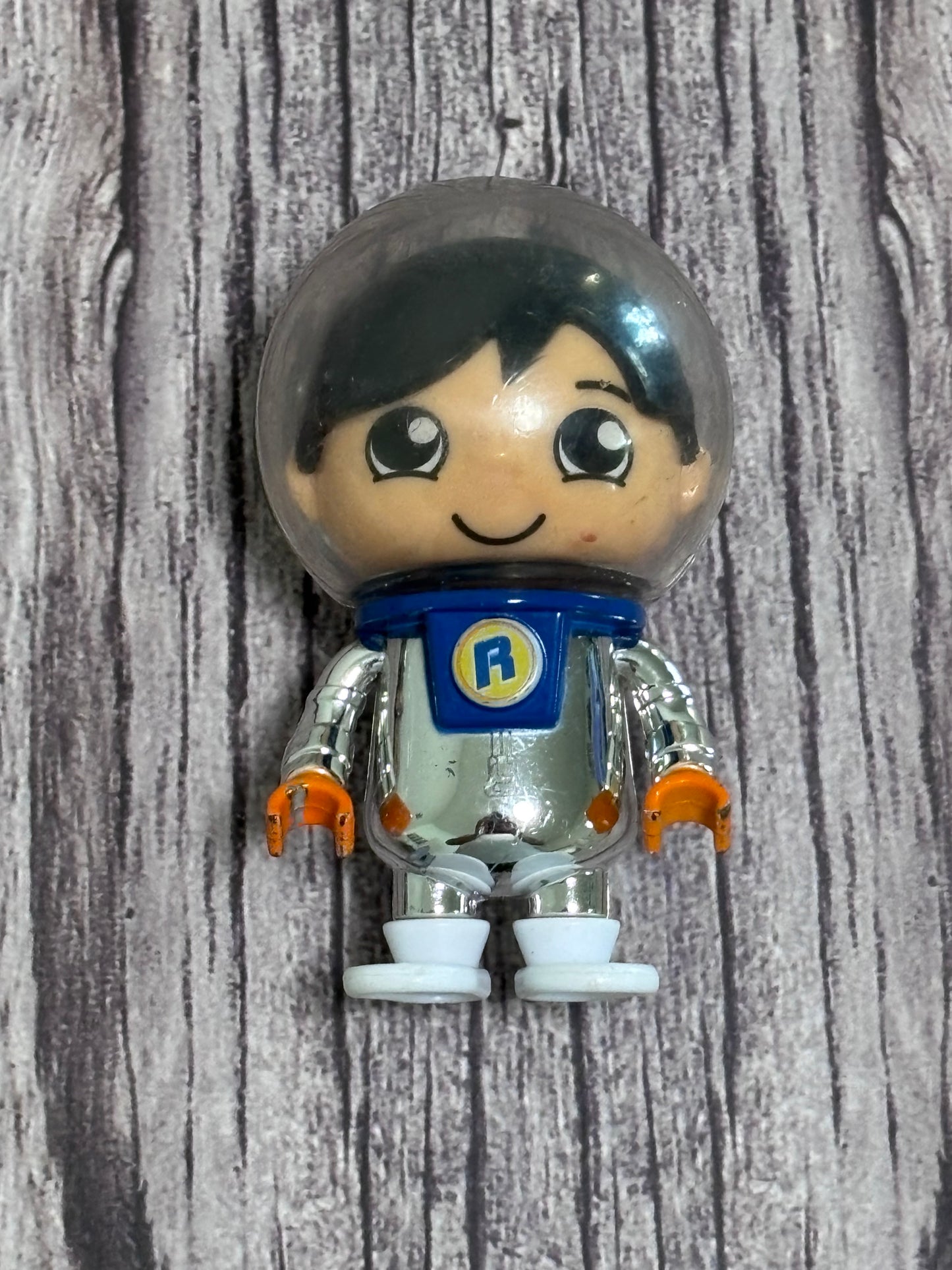 Ryan's World Astronaut Galaxy Explorers Chrome Action Figure 2.5”