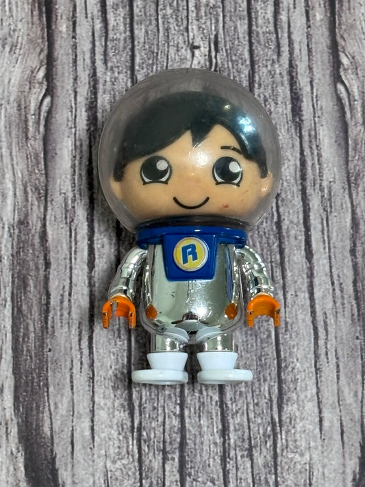 Ryan's World Astronaut Galaxy Explorers Chrome Action Figure 2.5”