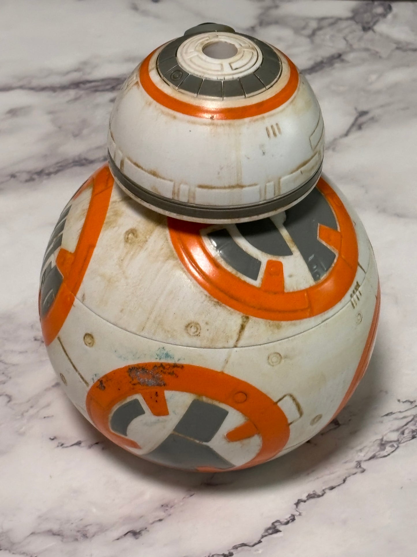 Disney Parks Star Wars BB-8 BB8 Souvenir Drink Sipper Cup Droid Figure