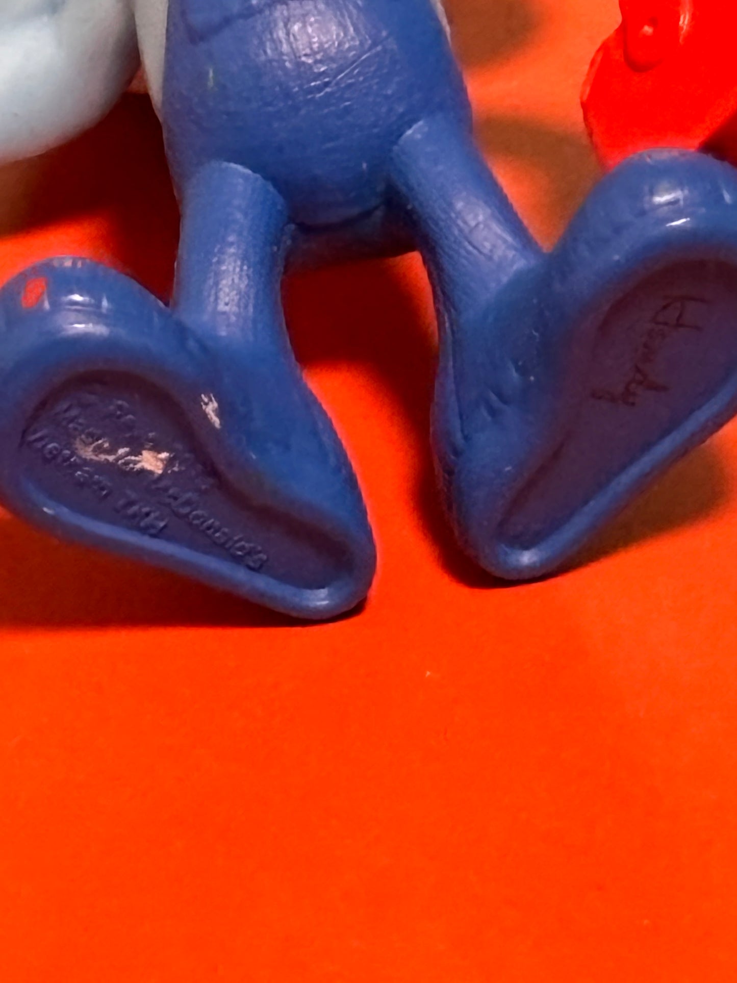 2013 McDonalds Happy Meal Toy - The Smurfs Party Planner Kids Meal Collectible