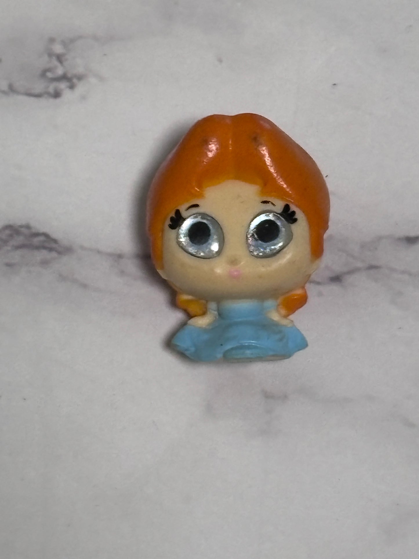 Disney Doorables Series 1 Wendy Peter Pan Moose Toys Mini Figure Common