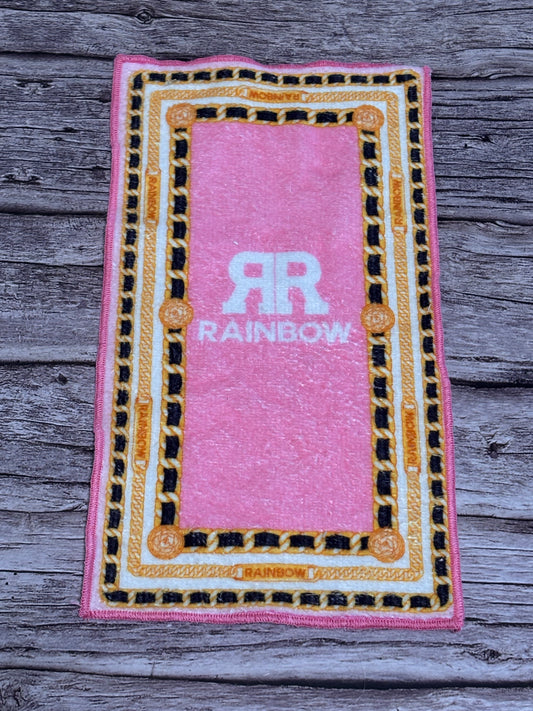 Rainbow High Pacific Coast Bella Parker Replacement Beach Towel Pink Black Gold