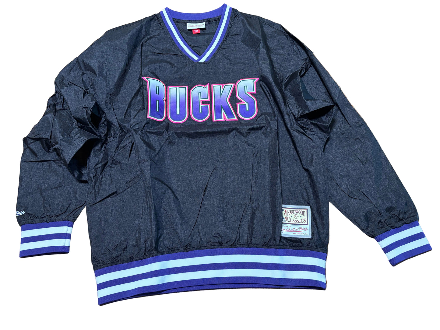 Milwaukee Bucks Mitchell & Ness NBA Retro Hardwood Classic HWC Swingman World Big Face Team Logo Pullover Wind Breaker Mesh Black Purple Jacket Men’s Large L NWOT New