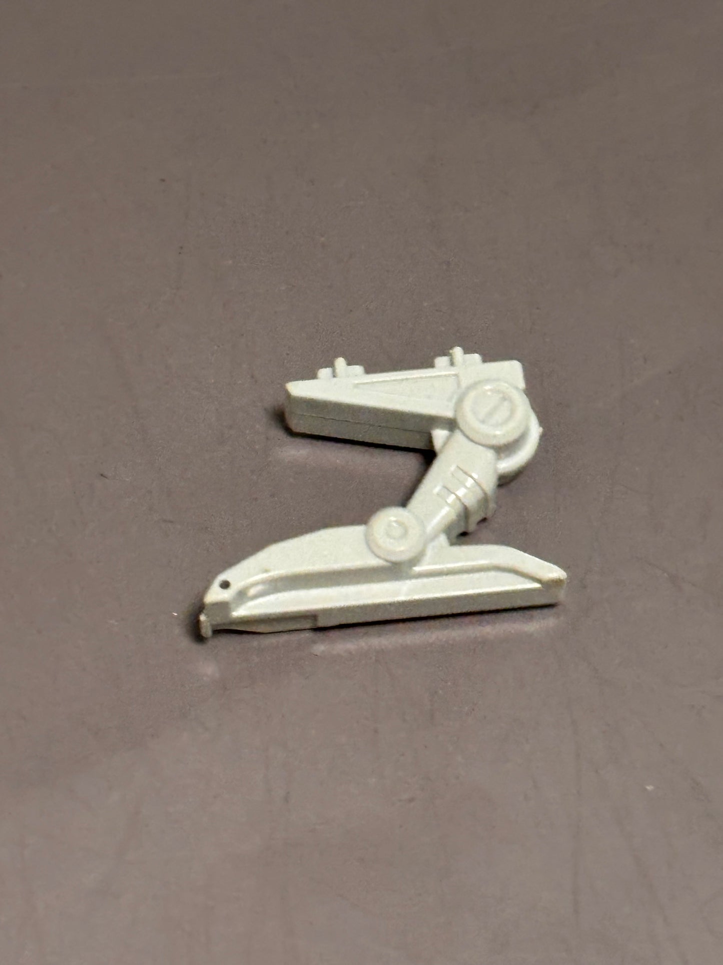 White Tigerzord MMPR Power Rangers Vintage 1994 Bandai Part Foot Left