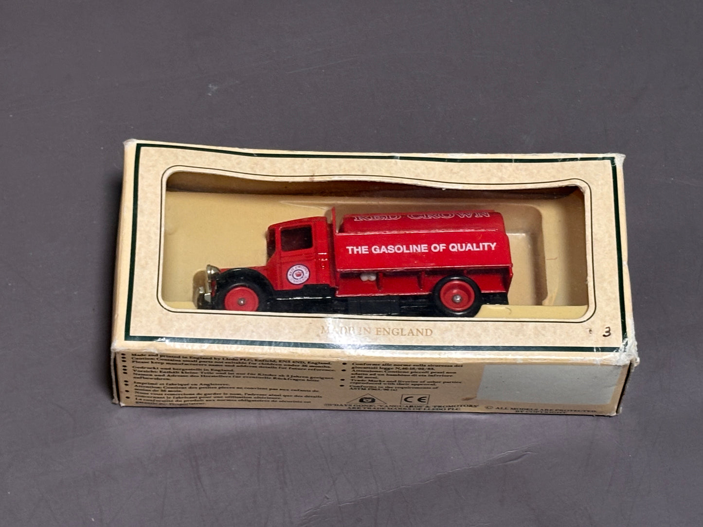 Chevron Commemorative Model Red Crown Gasoline 1934 Mack Tanker 1:64 Vintage
