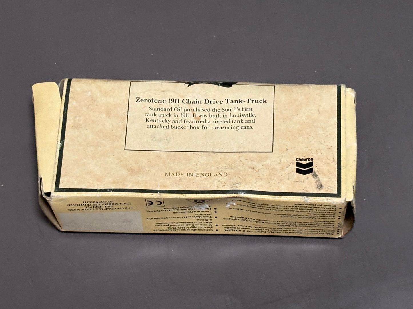 Zerolene Chain Drive Tank Truck 1911 Chevron Commemorative Die-cast 1:64