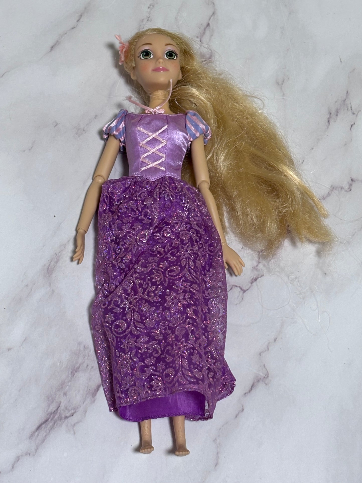 Tangled Rapunzel Disney Store London Exclusive Articulated Arms Doll Figure 11”