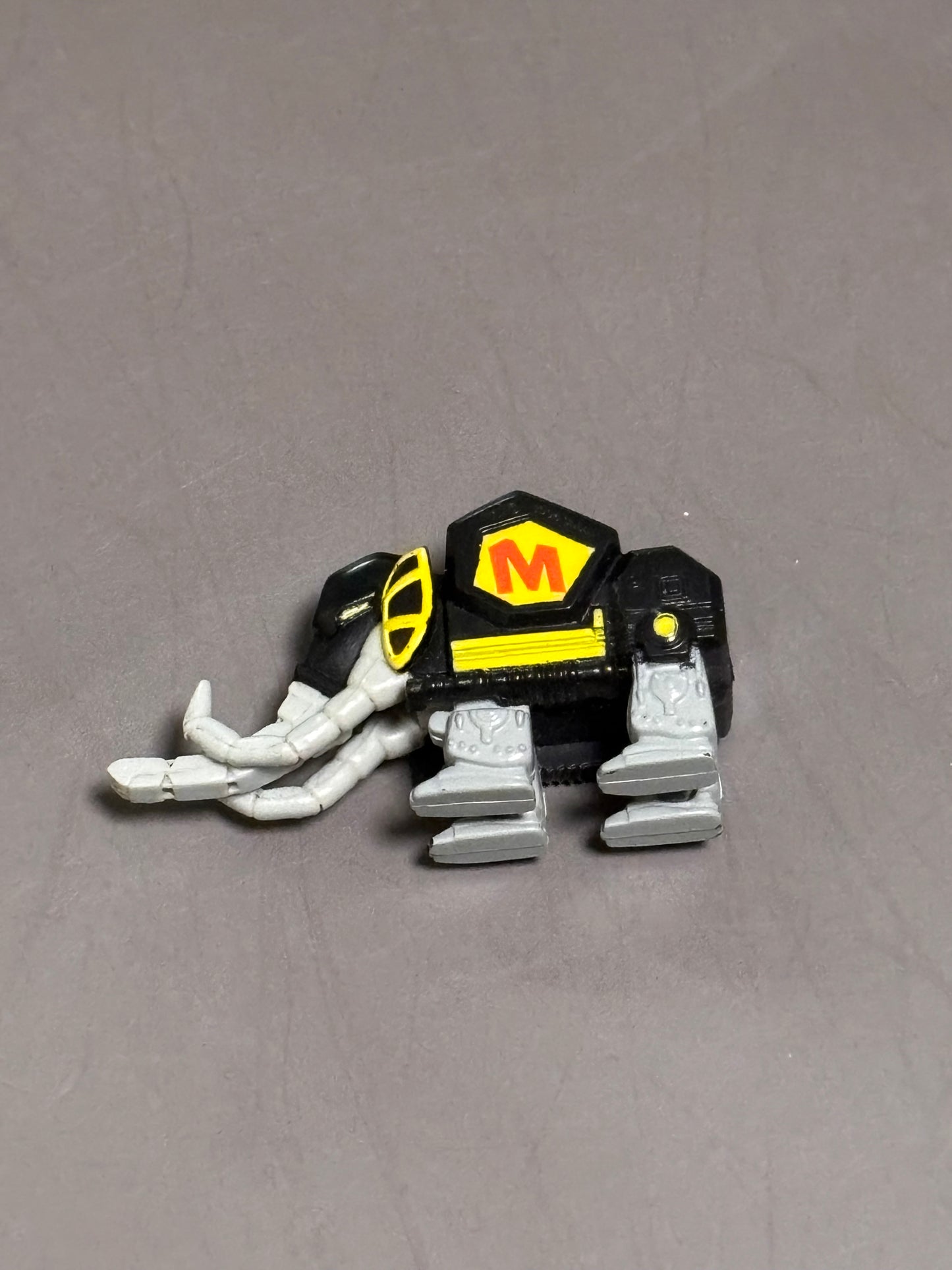 Vintage MMPR Power Rangers Micro Machines Mastodon Zord Black Mini Figure 1994