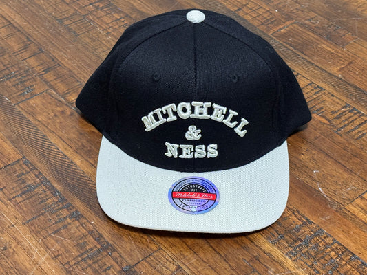 Mitchell & Ness Branded Big Face Logo Vintage Thread Stretch Adjustable Fit Snap Back Hat Cap Black Cream White New