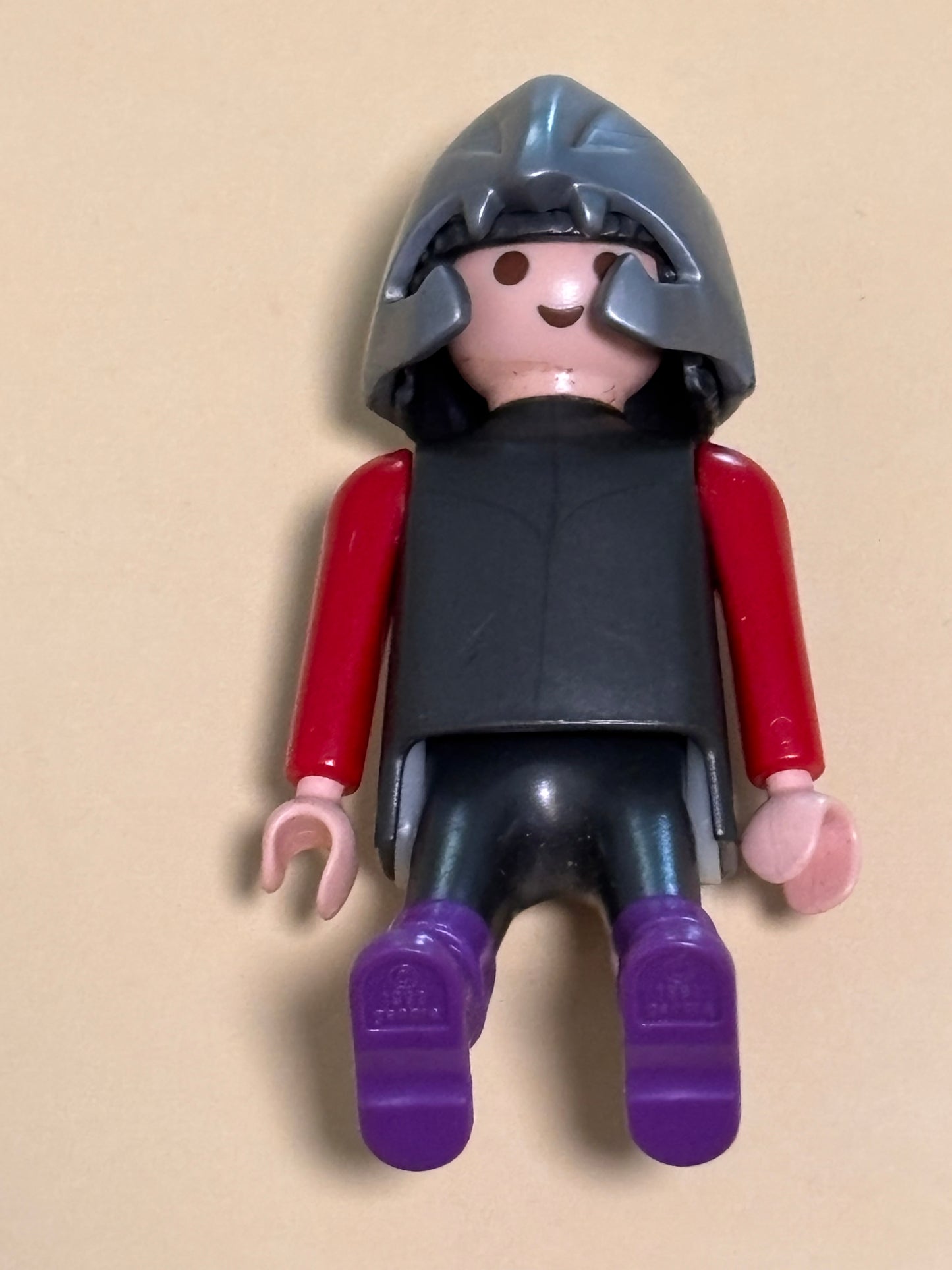 Vintage 2004 Geobra Playmobile Dark Knight Action Figure Pretend Play Facial Hair