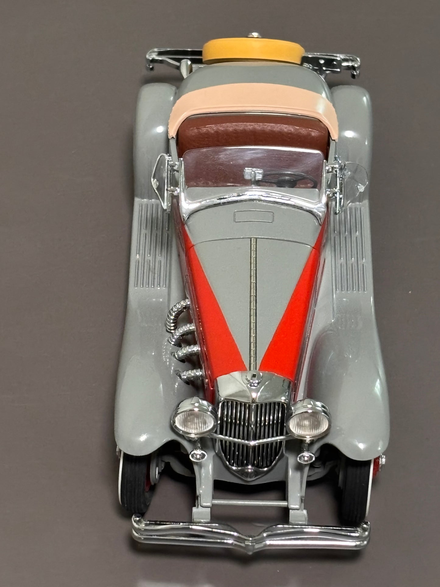 Danbury Mint 1935 Duesenberg SSJ Speedster Die Cast Model 1:24 Gray/Red 1987