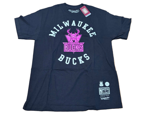 Milwaukee Bucks Mitchell & Ness NBA Retro Hardwood Classic HWC Team Logo Big Face Short Sleeve T Shirt Black Purple Men’s Large L New NWT