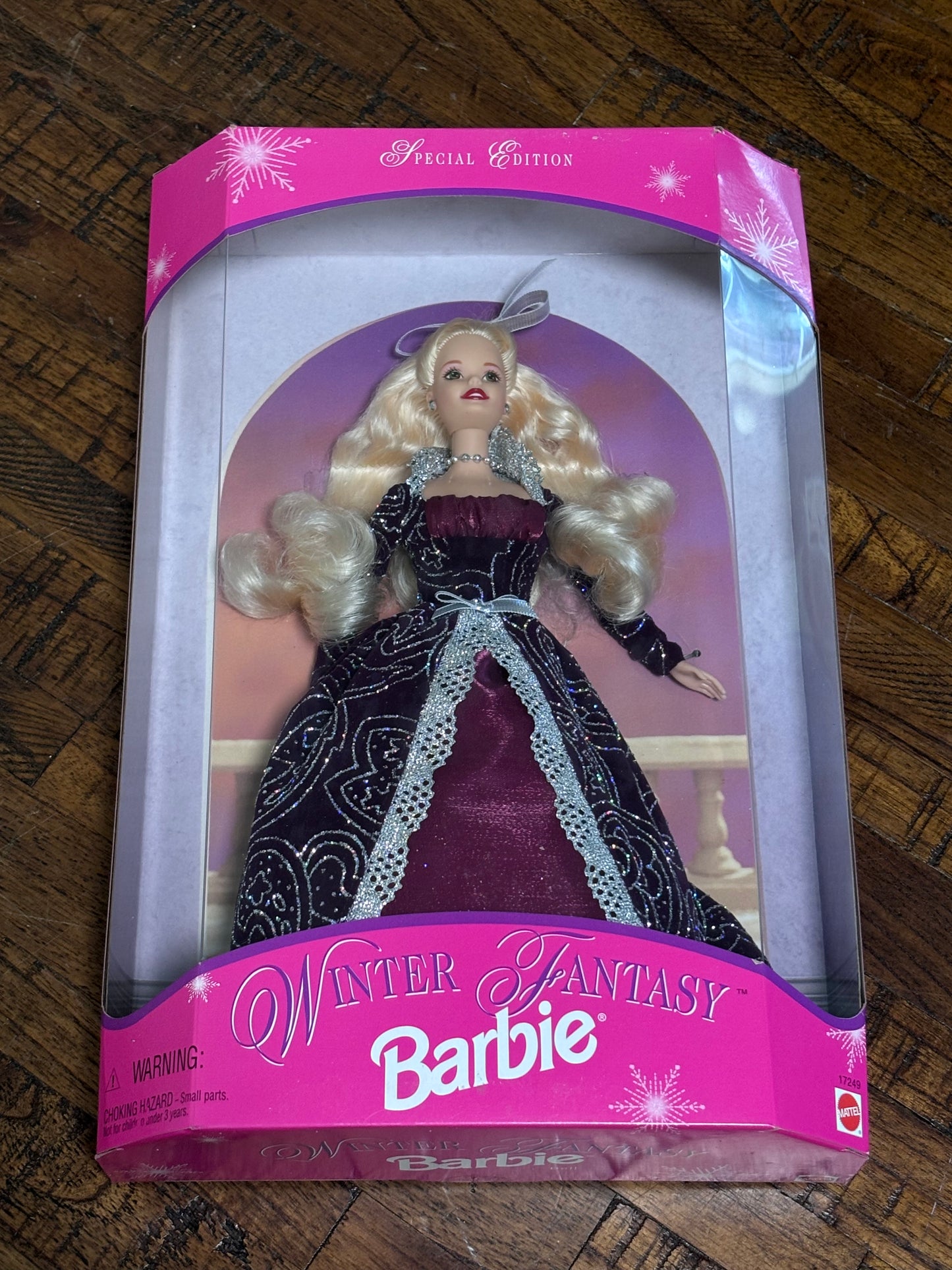 Winter Fantasy Special Edition Barbie Doll 1996 Mattel 17249 New