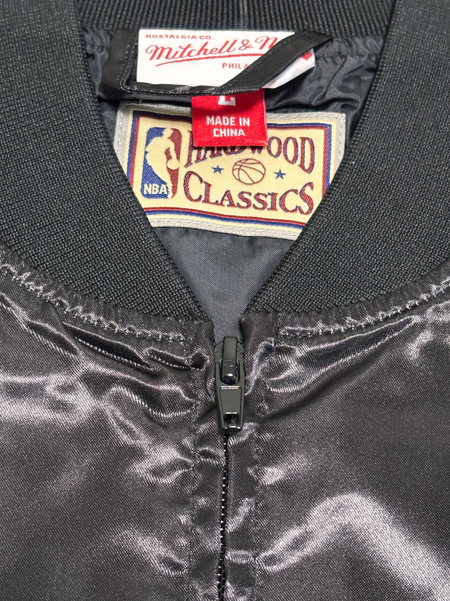 Los Angeles LA Lakers Mitchell & Ness HWC Hardwood Classic Black  Big Face 4.0 Satin Full-Zip Jacket Mens Large L New NWOT