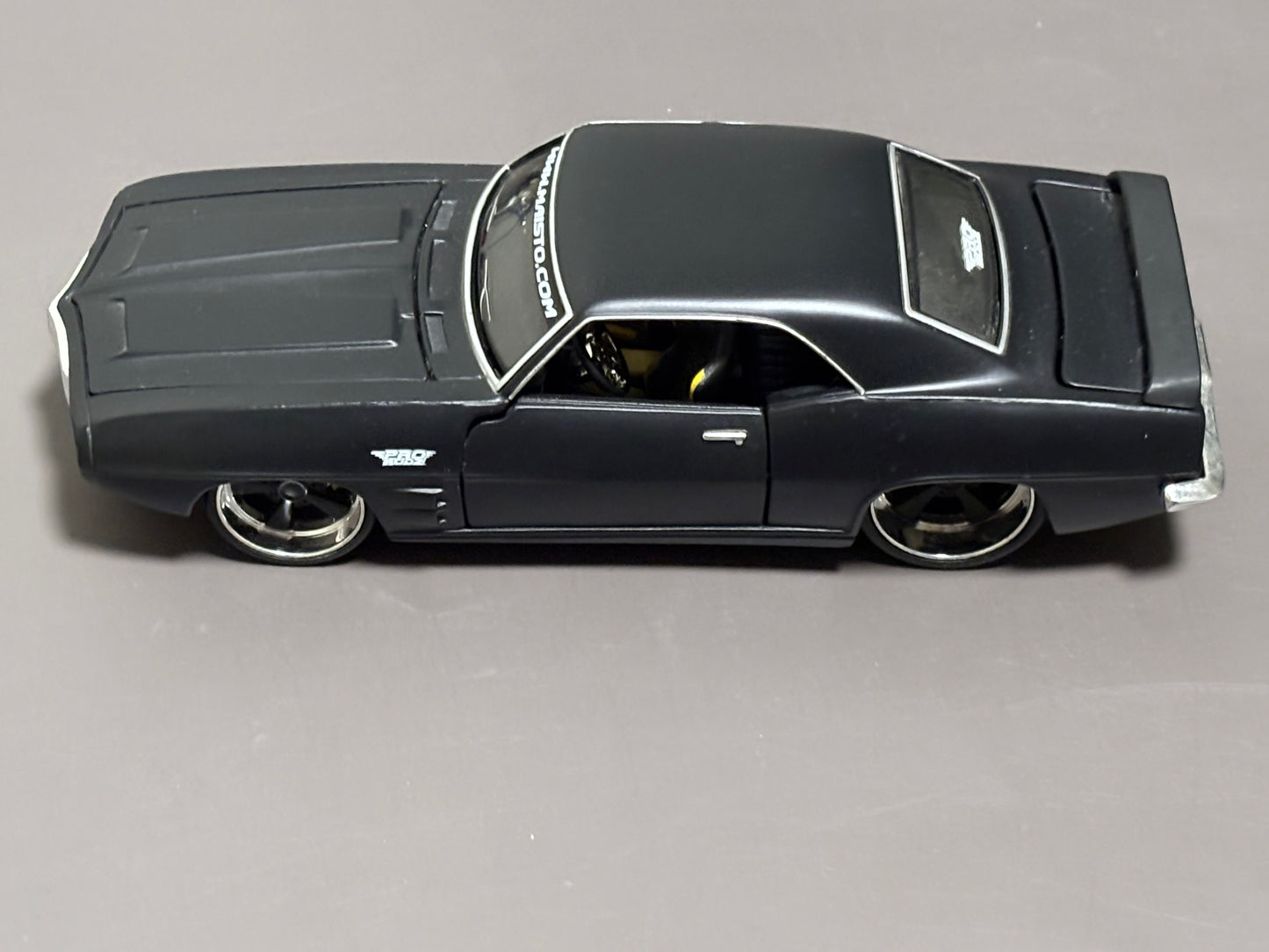 1969 Matte Black Pontiac Firebird 1:24 Die cast Car Maisto Pro Rodz