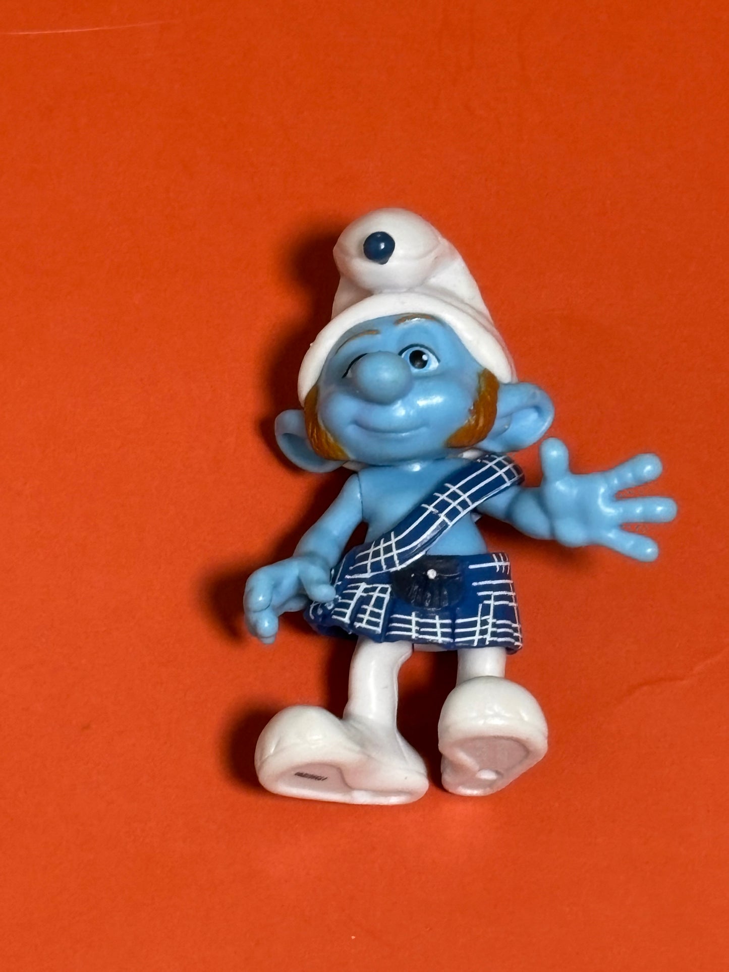 Smurfs 2011 Movie Gutsy Figure PVC Doll Toys R Us Exclusive Jacks Pacific 3”