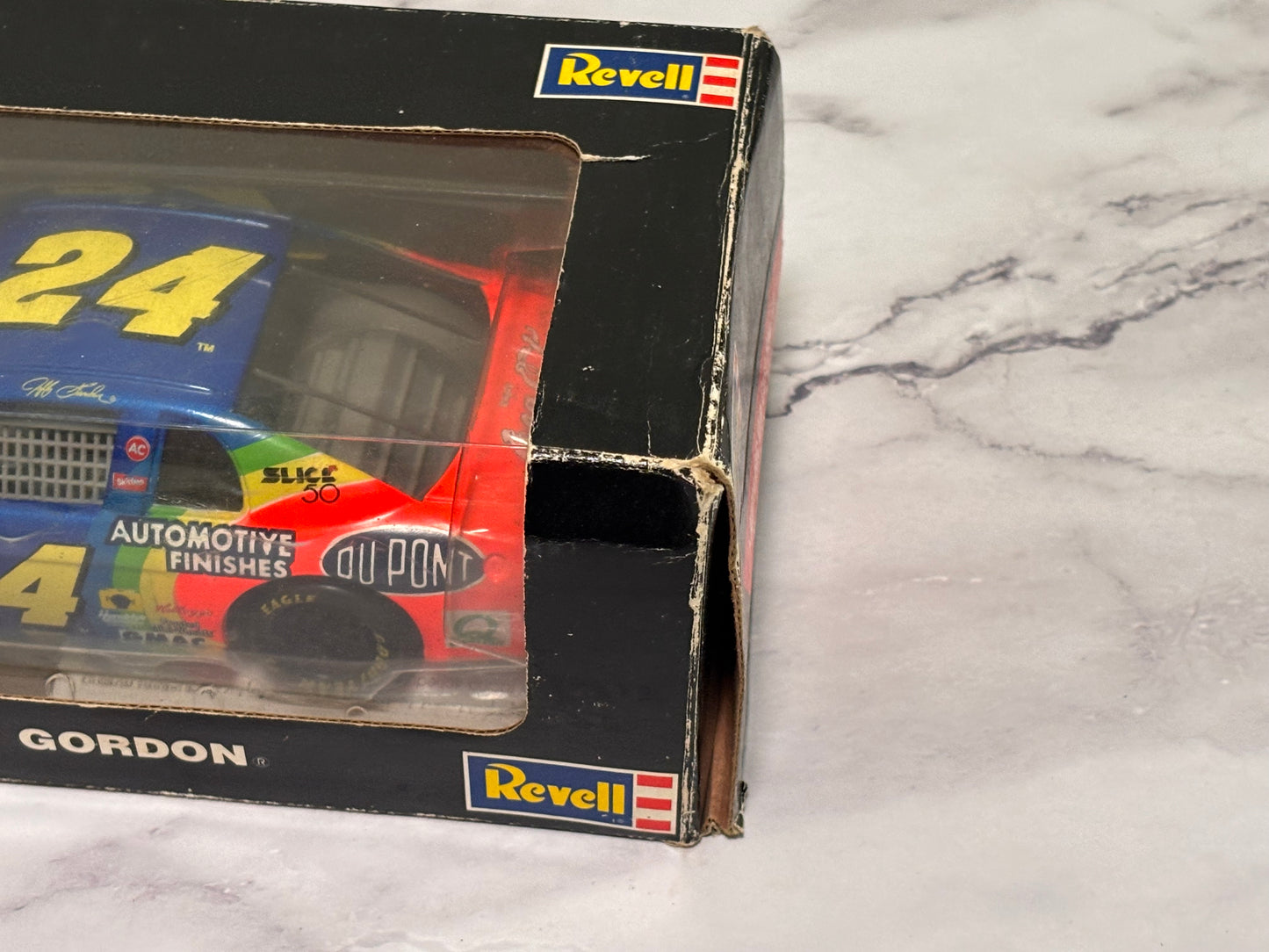 Revell Jeff Gordon 1996 1/24 Car DuPont Chevrolet Nascar Monte Carlo #24 New