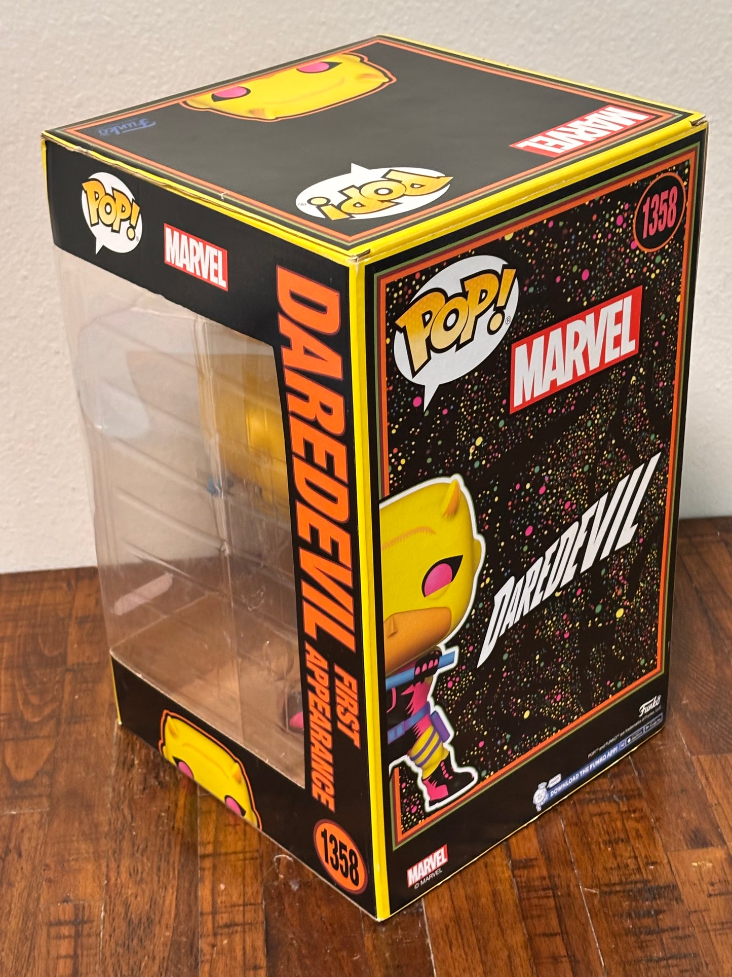 Funko Pop! Vinyl Jumbo 10 in Marvel Daredevil 1358 Black Light Target Exclusive