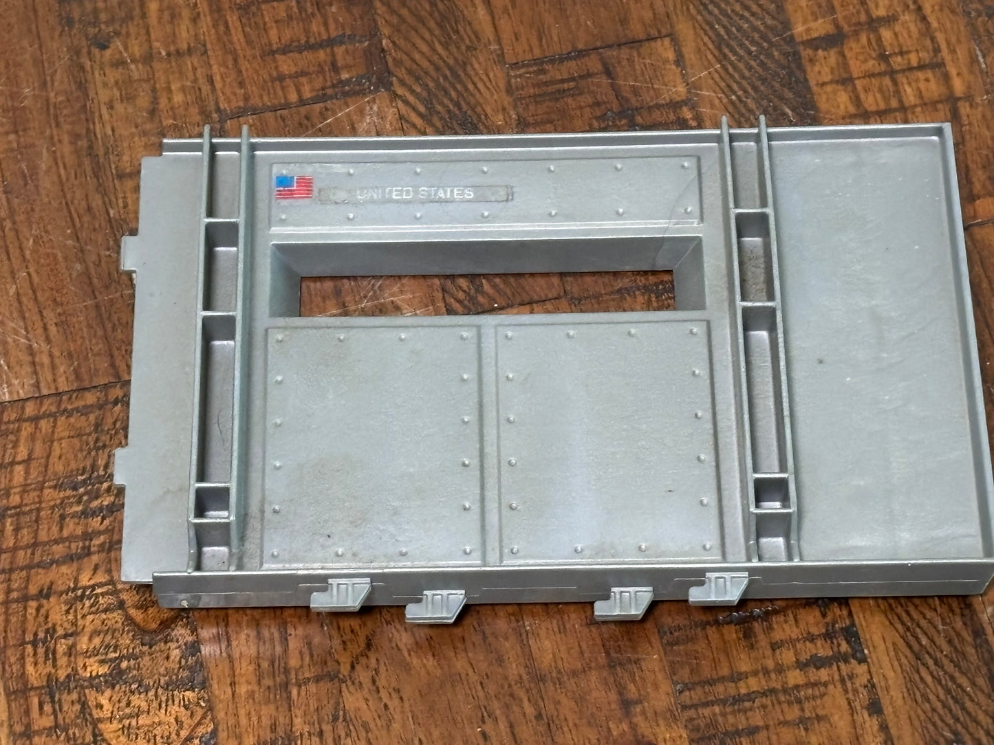 Vintage GI Joe 1983 Headquarters Command Center Part Right Front Wall Tank Side