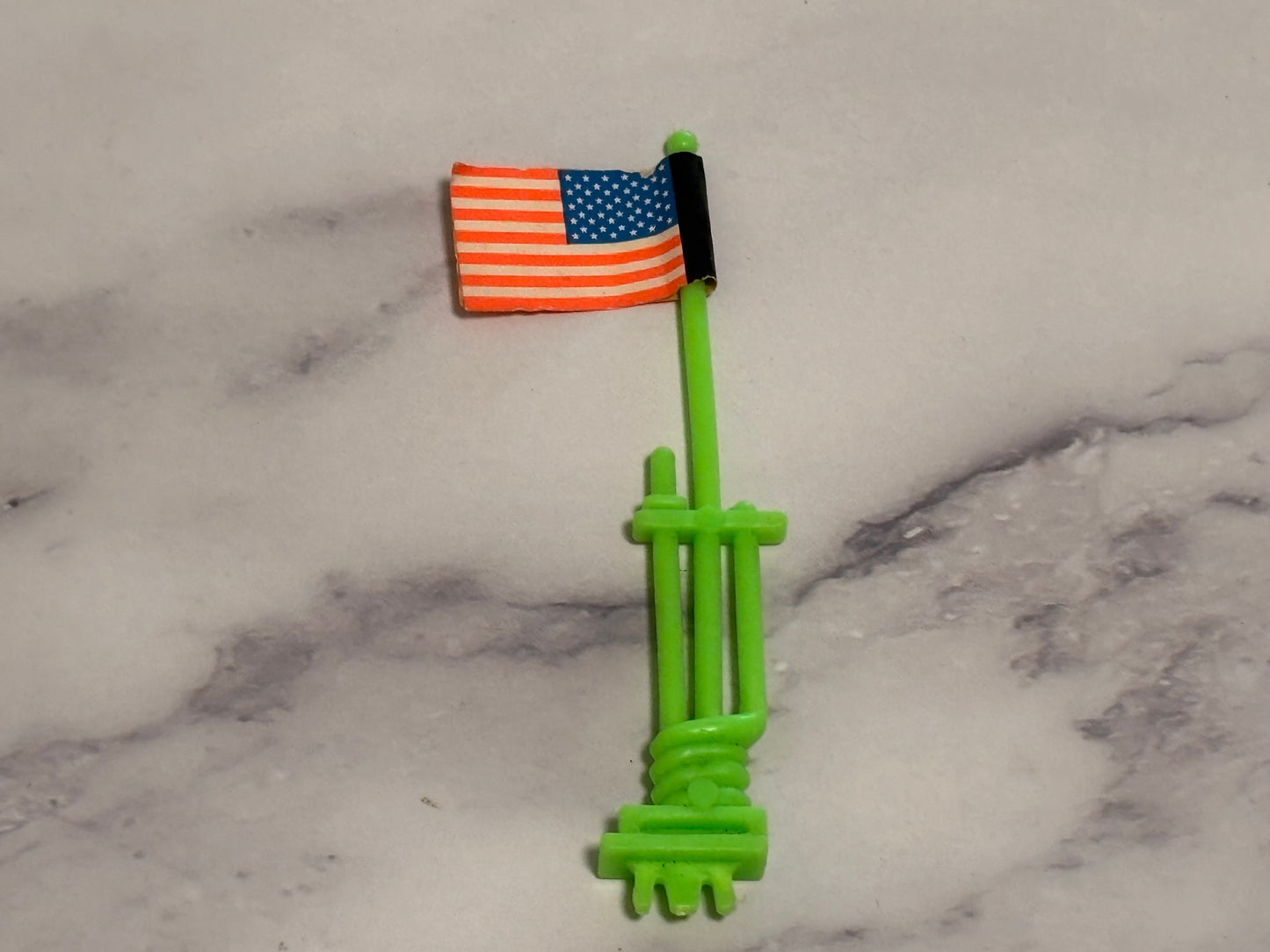 Vintage GI Joe ARAH 1992 Patriot Flagpole Antenna USA America Flag Vehicle Part