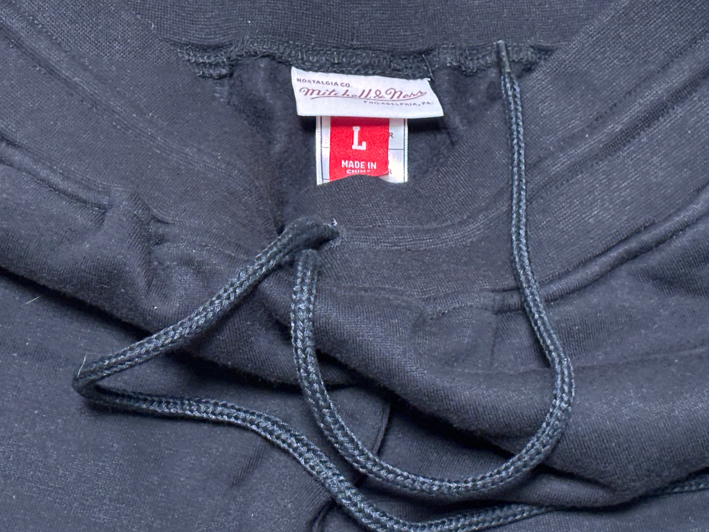 Mitchell & Ness Branded Essentials Fleece Shorts Drawstring Black Gray Mens Large L New NWOT