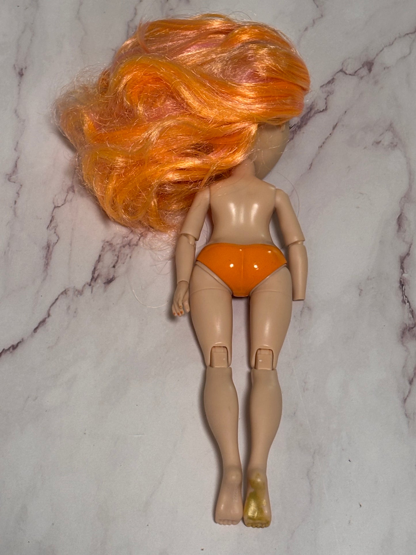 Rainbow High Poppy Rowan Series 1 Doll Articulated Orange Nude MGA