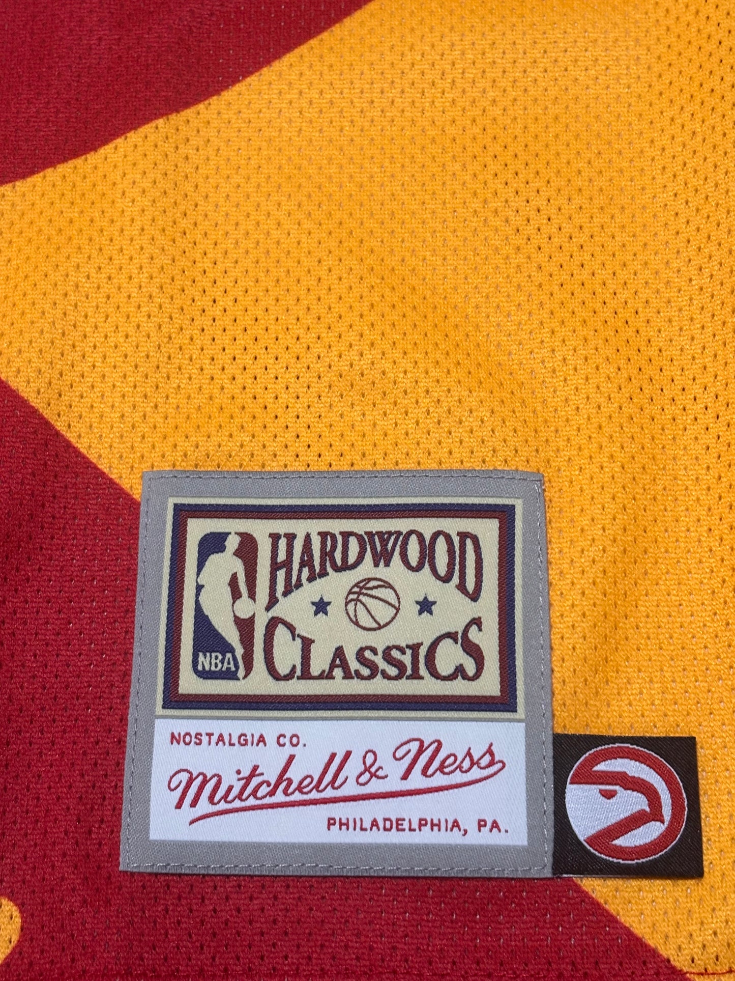 Atlanta Hawks Mitchell & Ness Hardwood Classic HWC NBA Retro Big Face 5.0 Fashion Jersey Red Yellow Men’s Large L New NWOT
