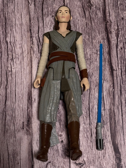 Star Wars The Last Jedi Rey 11 inch Hasbro Action Figure Lightsaber Disney