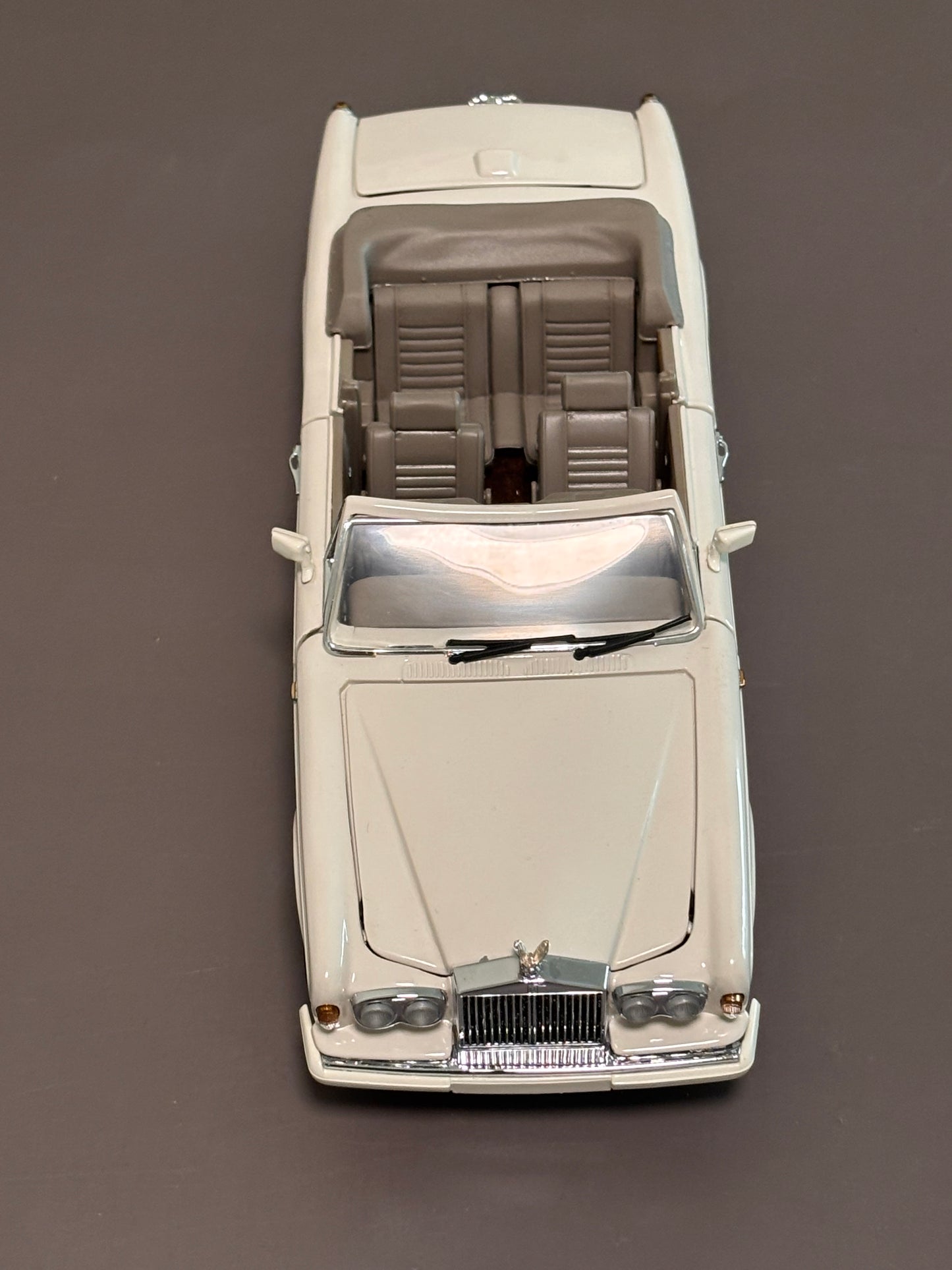 Franklin Mint - 1992 Rolls-Royce Corniche IV Convertible 1/24 Diecast Scale