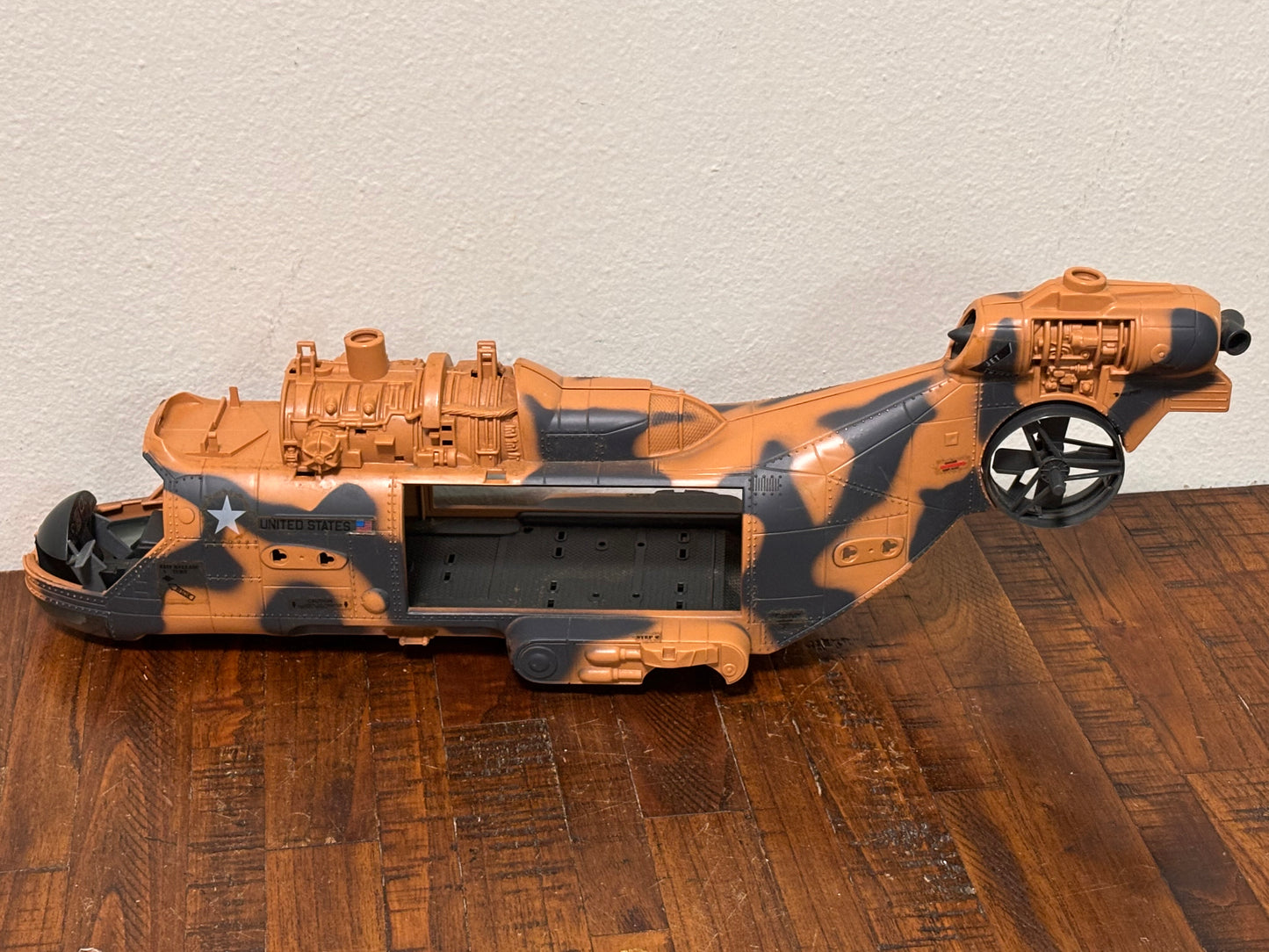 2013 Hasbro G.I. Joe Retaliation Eaglehawk Assault Helicopter