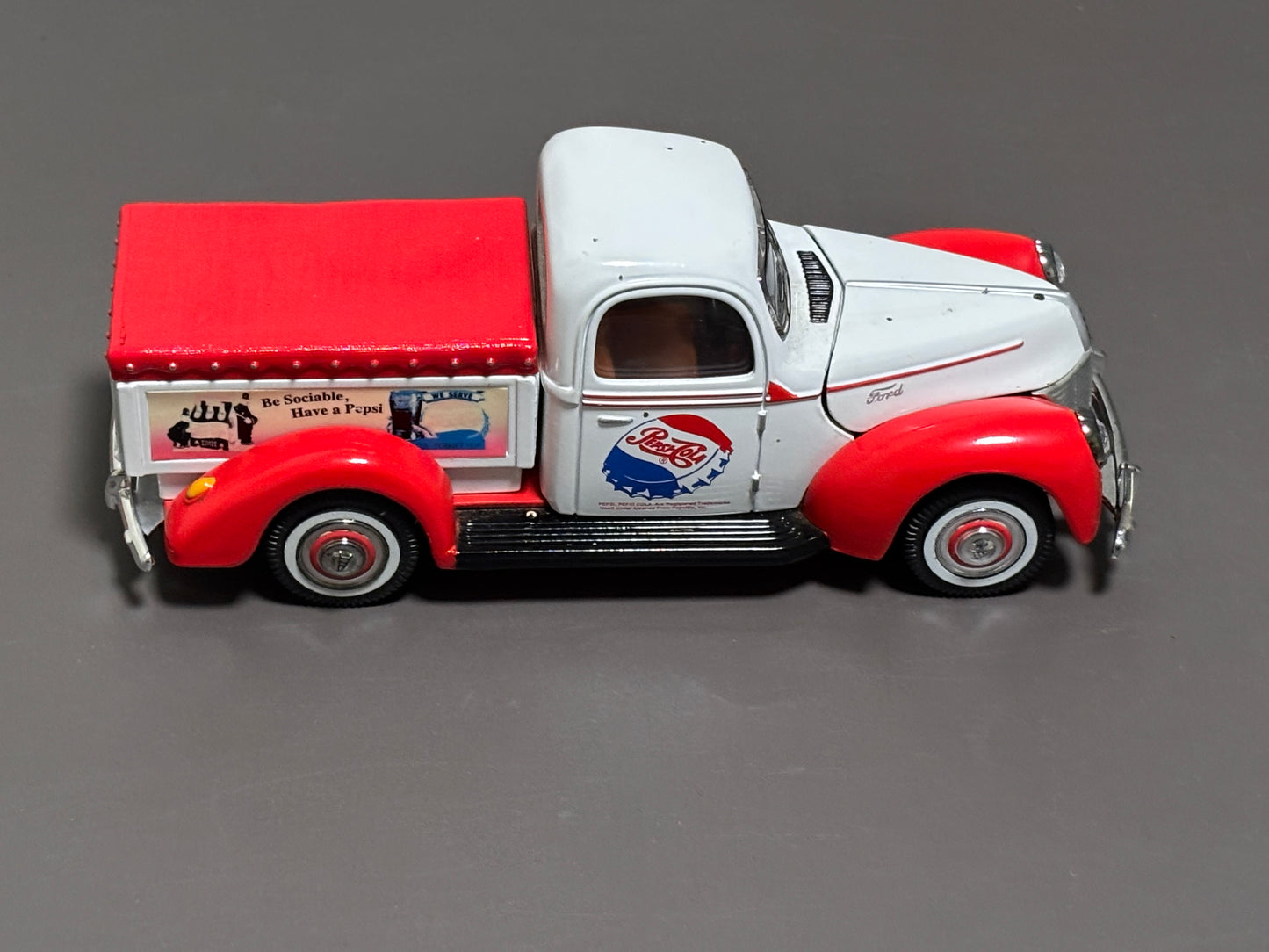 Vintage Golden Wheel Diecast 1940 Ford-40 Pepsi Cola Delivery Truck No:#MS13