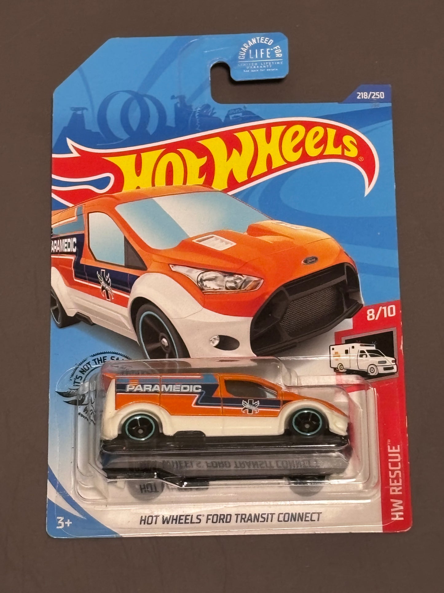 Hot Wheels Ford Transit Connect 218/250 HW Rescue 8/10 Paramedic Ambulance New