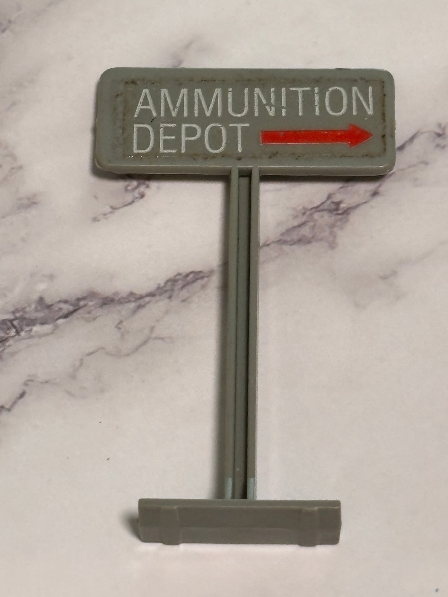 Hasbro G.I. JOE Arah 1984 Missile Defense Unit Accessory Ammunition Depot Sign