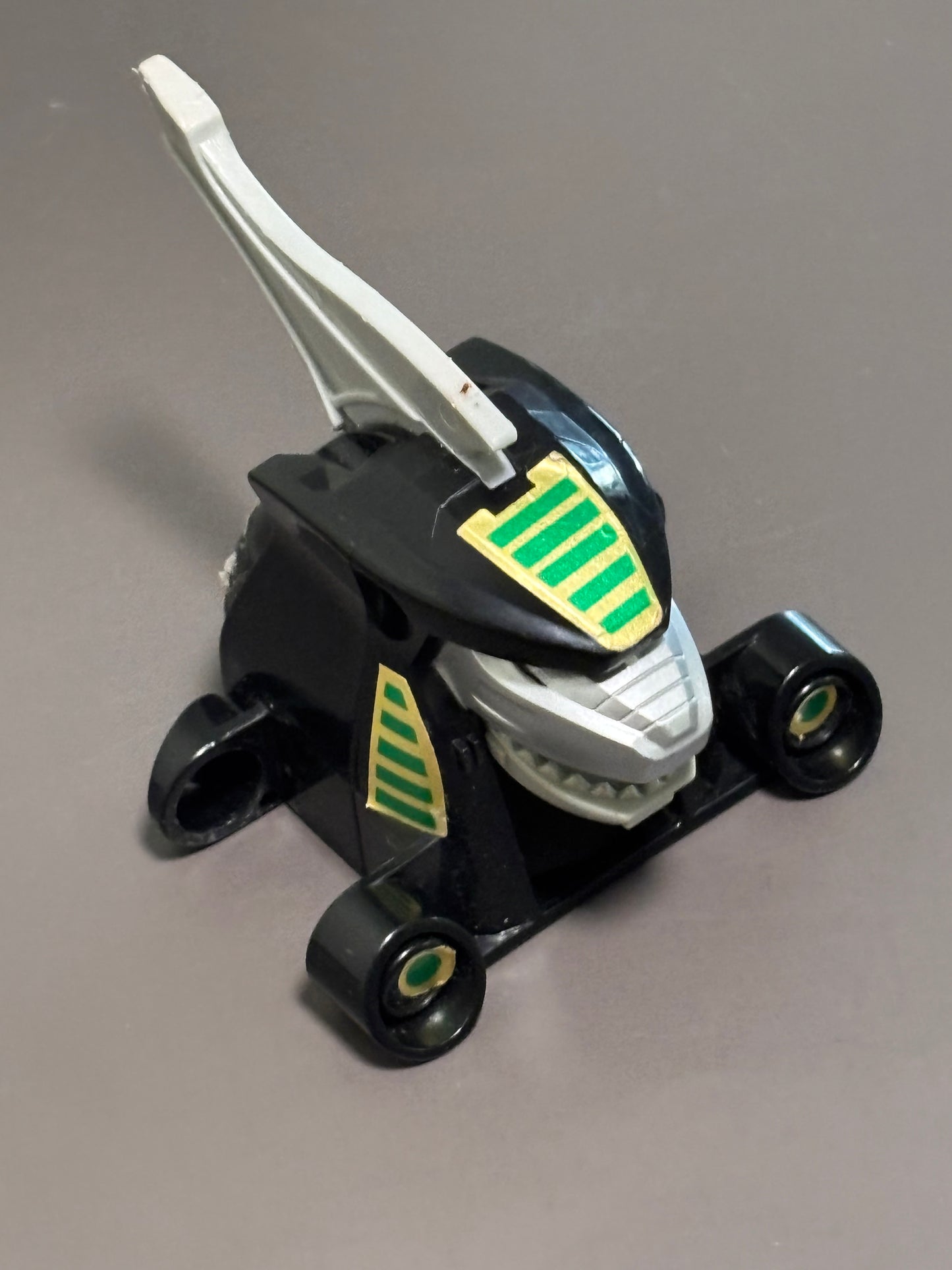 Mighty Morphin Power Rangers Megazord Dragonzord Head Replacement Part Original