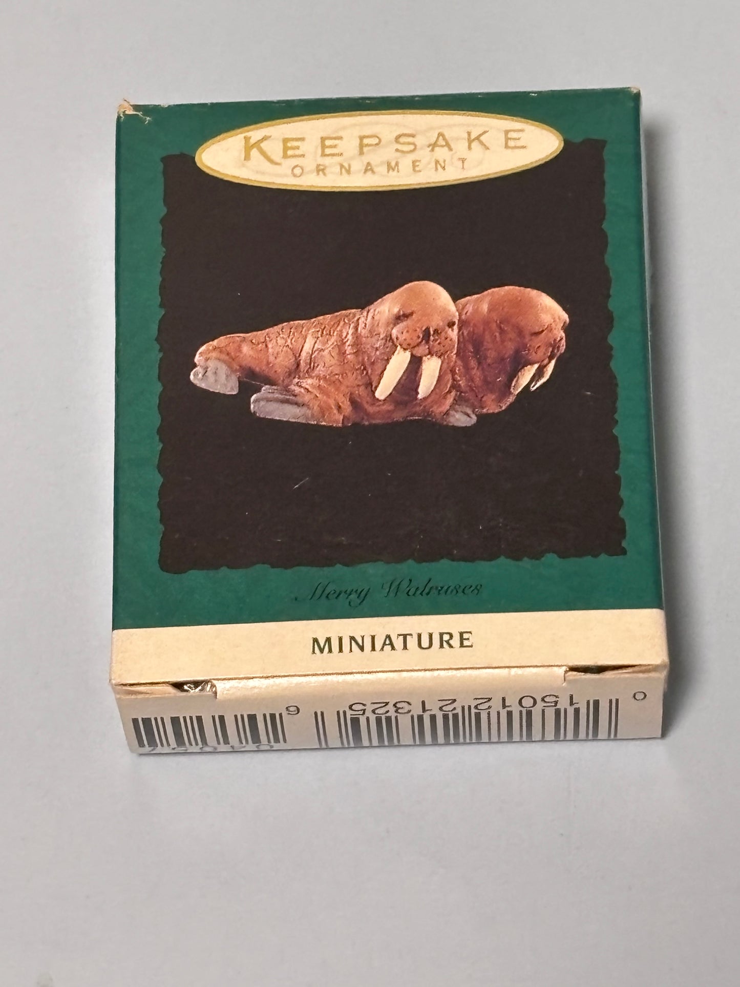 Merry Walruses MINATURE Hallmark Keepsake Christmas Tree Ornament 1995 Noahs Ark