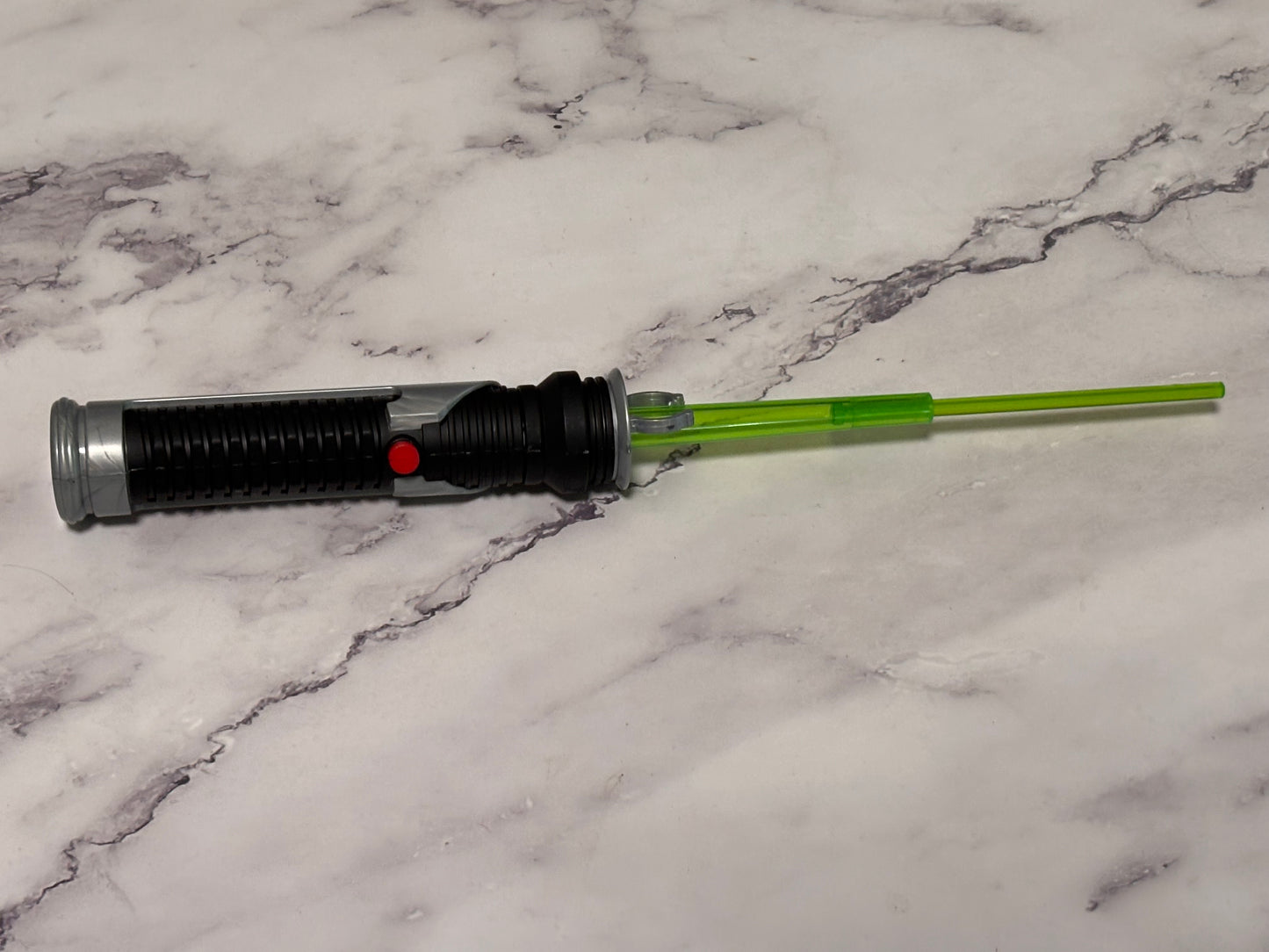Vintage 1998 Star Wars 12" Retractable LightSaber Green