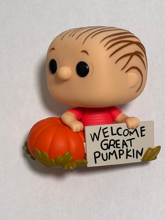 Funko Pop! Peanuts The Great Pumpkin Charlie Brown Linus Vinyl Figure #1588