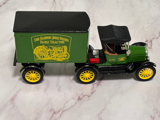 John Deere - ERTL 1918 Ford Model T Runabout with Trailer - Bank Diecast Vintage