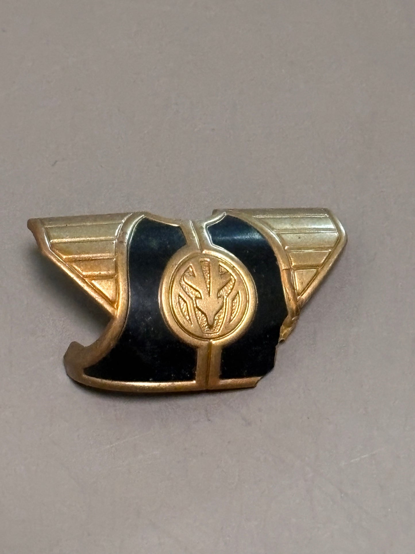 Vintage Bandai Mighty Morphin Power 8" White Ranger Chestplate Armor Part