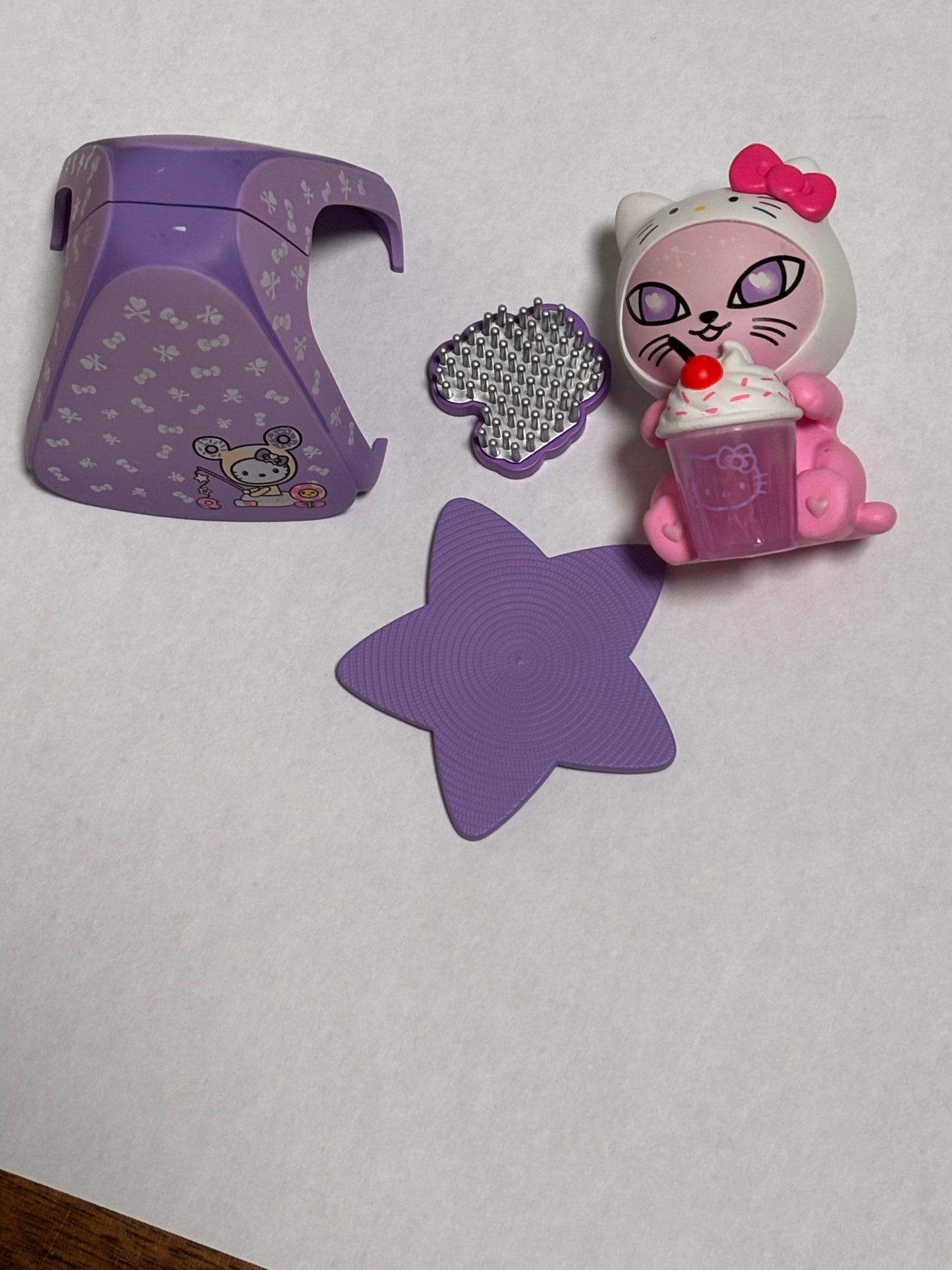 Tokidoki x Hello Kitty and Friends Galactic Cats Series Sugar Whisper with Accessories Mini Vinyl Figure 3” Anime