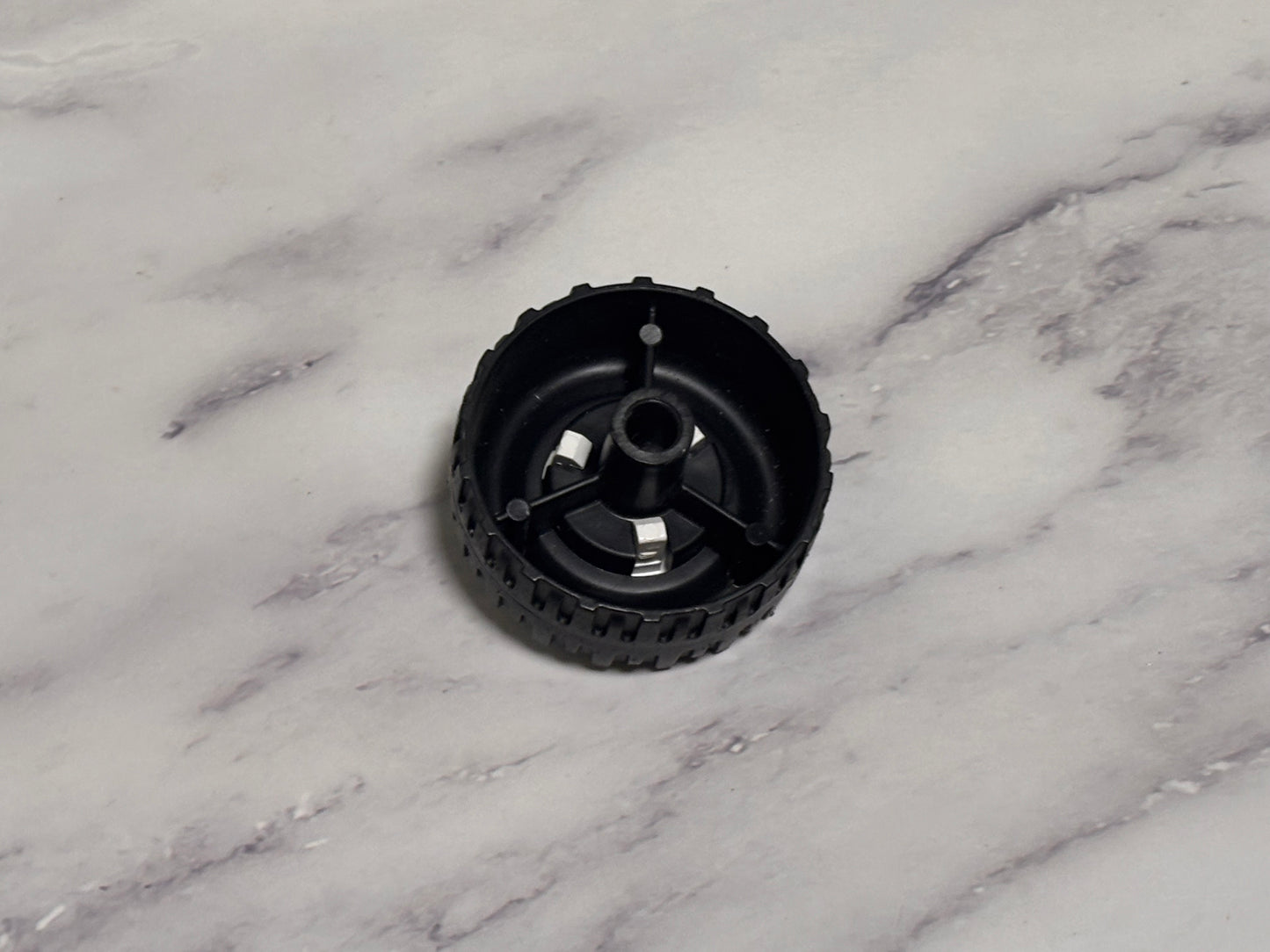 1985-88 GI JOE ARAH Snow Cat Tiger Cat Dear Track Part Hasbro Front Wheel